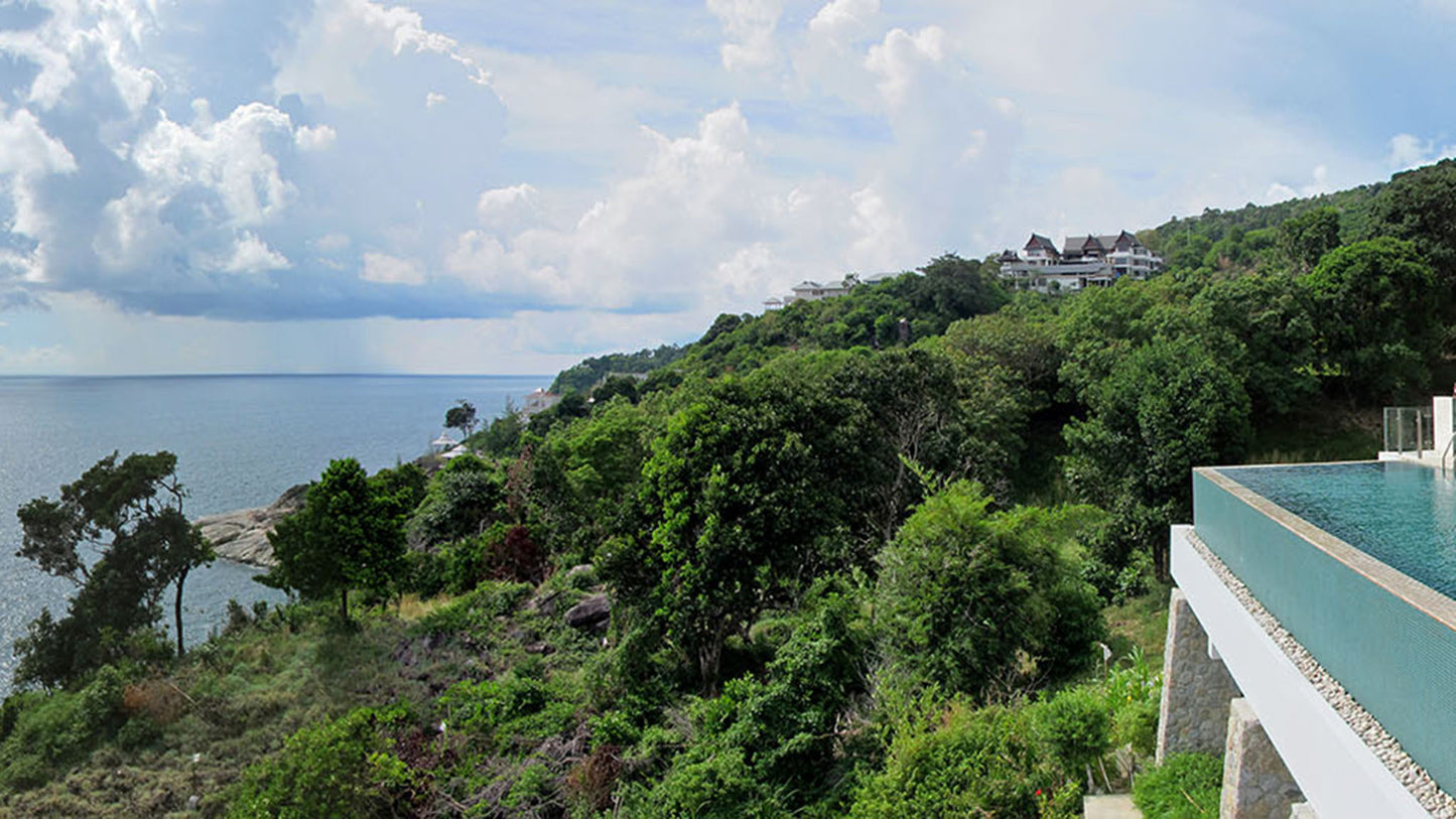 Seaview 6-bedrooms clifftop villa in Millionaire’s Mile Kamala beach (17.5 meters infinity pools with jacuzzi, private spa, fully staffed)