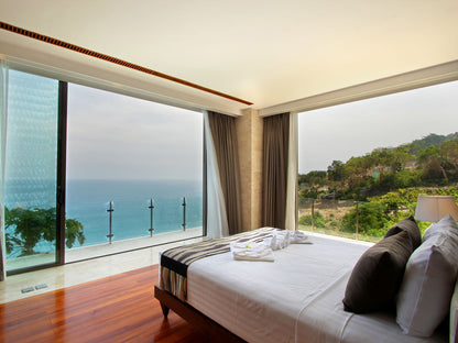 Seaview 6-bedrooms clifftop villa in Millionaire’s Mile Kamala beach (17.5 meters infinity pools with jacuzzi, private spa, fully staffed)
