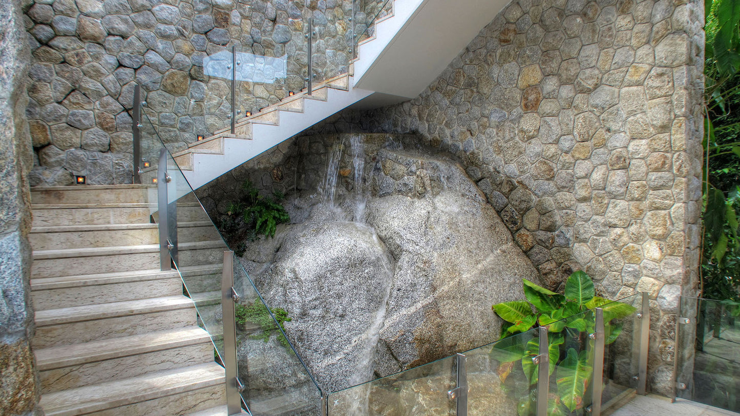 Seaview 6-bedrooms clifftop villa in Millionaire’s Mile Kamala beach (17.5 meters infinity pools with jacuzzi, private spa, fully staffed)