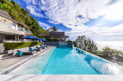Seaview 7-bedrooms clifftop villa in Millionaire’s Mile Kamala beach (2 infinity pools, cinema, spa, gym, private chef)