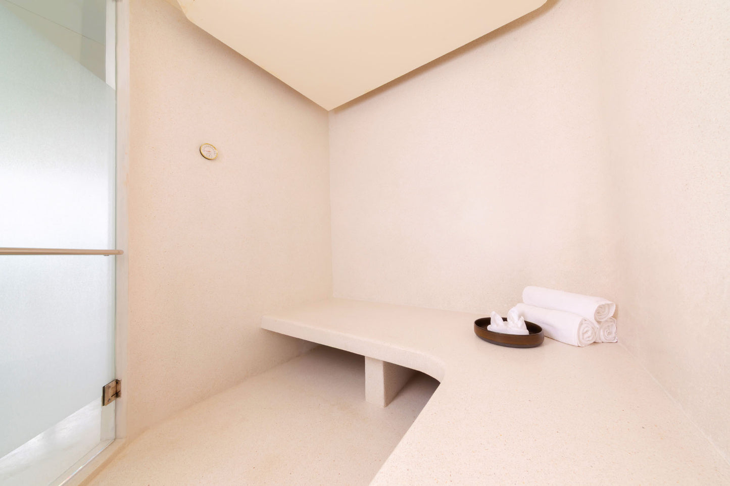 Seaview 7-bedrooms clifftop villa in Millionaire’s Mile Kamala beach (2 infinity pools, cinema, spa, gym, private chef)