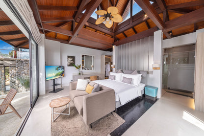 Seaview 7-bedrooms clifftop villa in Millionaire’s Mile Kamala beach (2 infinity pools, cinema, spa, gym, private chef)