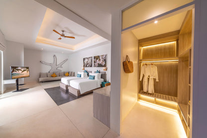 Seaview 7-bedrooms clifftop villa in Millionaire’s Mile Kamala beach (2 infinity pools, cinema, spa, gym, private chef)