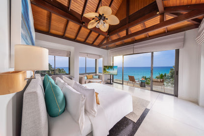 Seaview 7-bedrooms clifftop villa in Millionaire’s Mile Kamala beach (2 infinity pools, cinema, spa, gym, private chef)