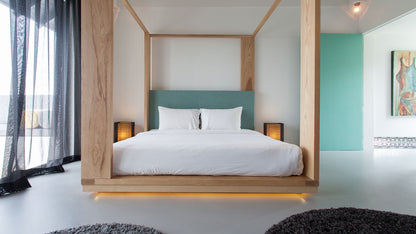 Seaview panoramic hillside 4-bedrooms villa in Surin beach (roof top, jacuzzi, 9-metre infinity pool, shade sala, fully staffed, thai chef)